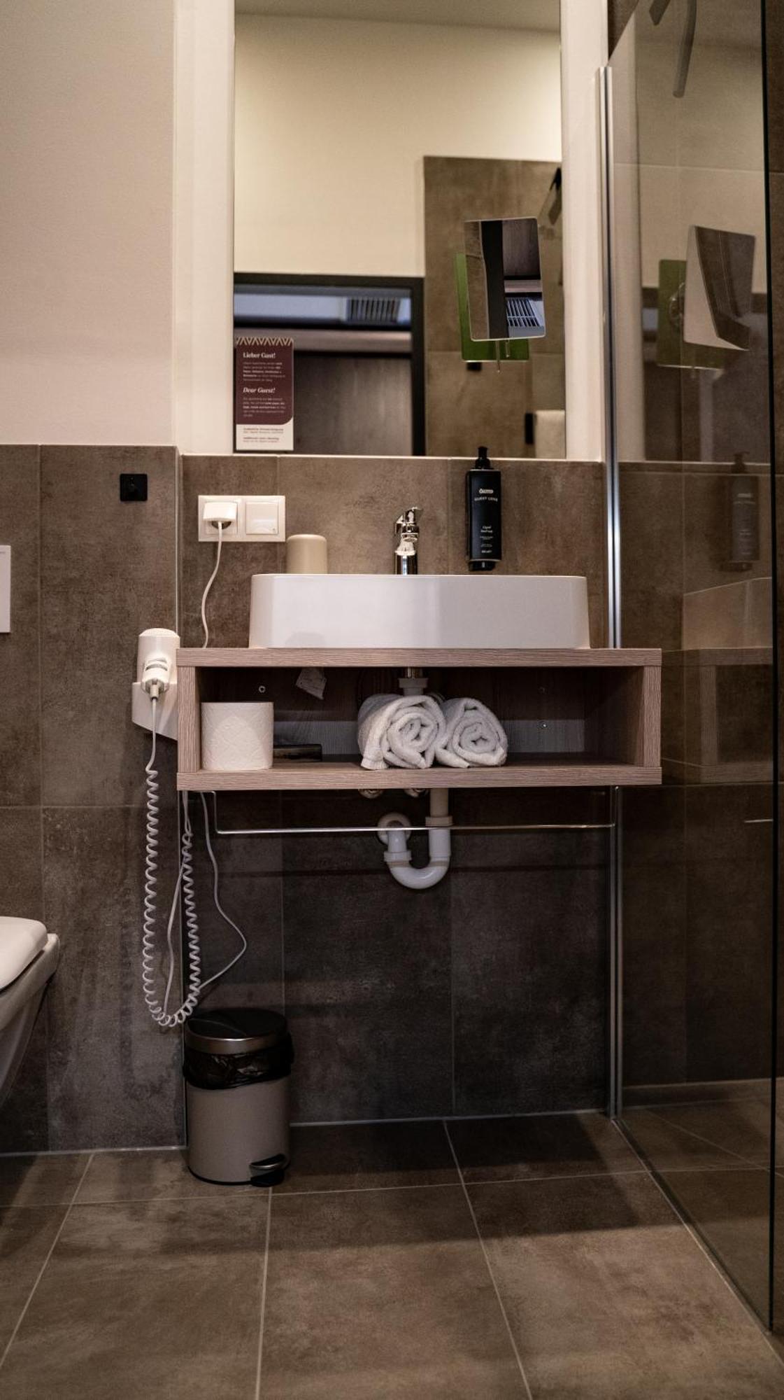 Hotel Novapart Stay Smart Wels Buitenkant foto