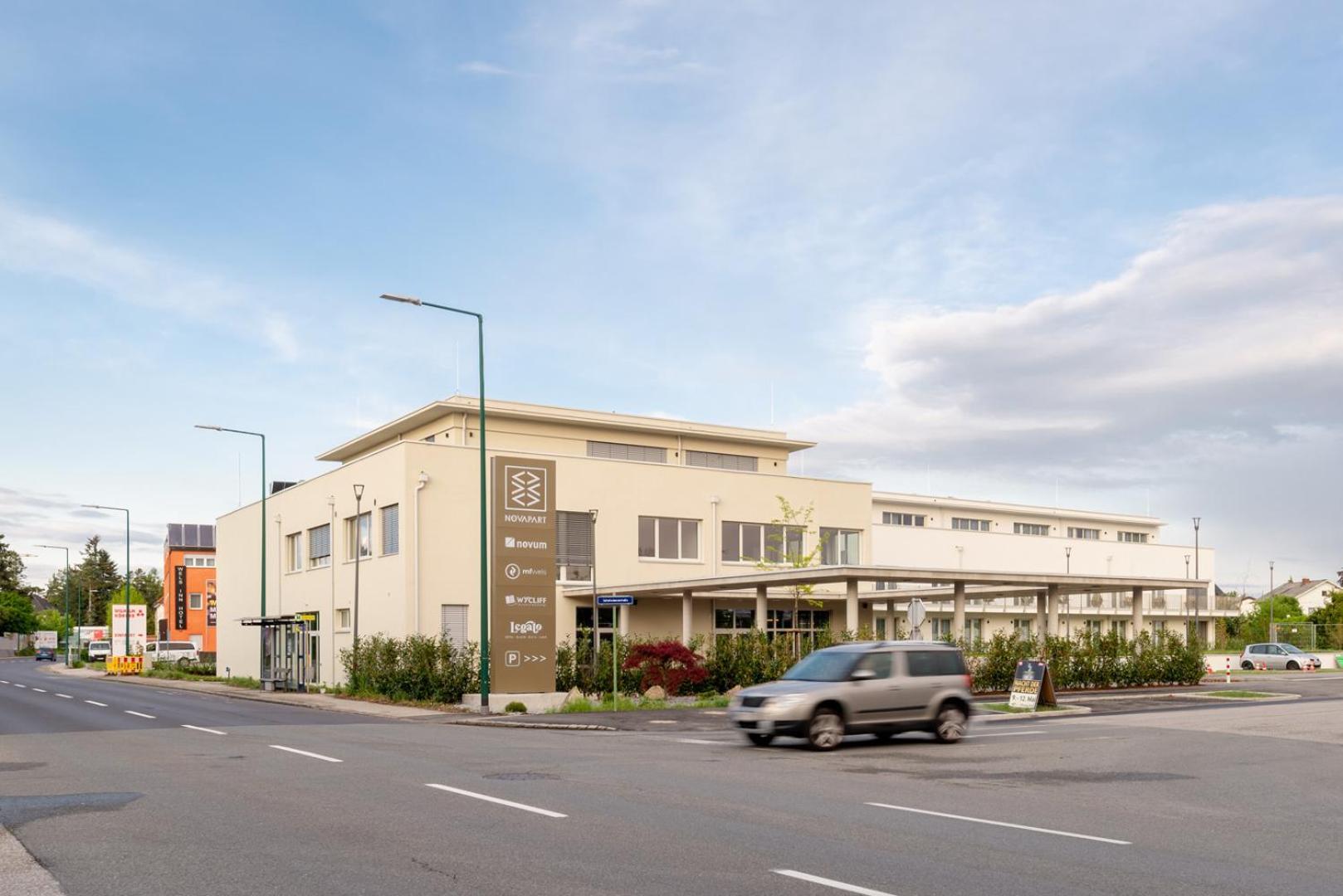 Hotel Novapart Stay Smart Wels Buitenkant foto