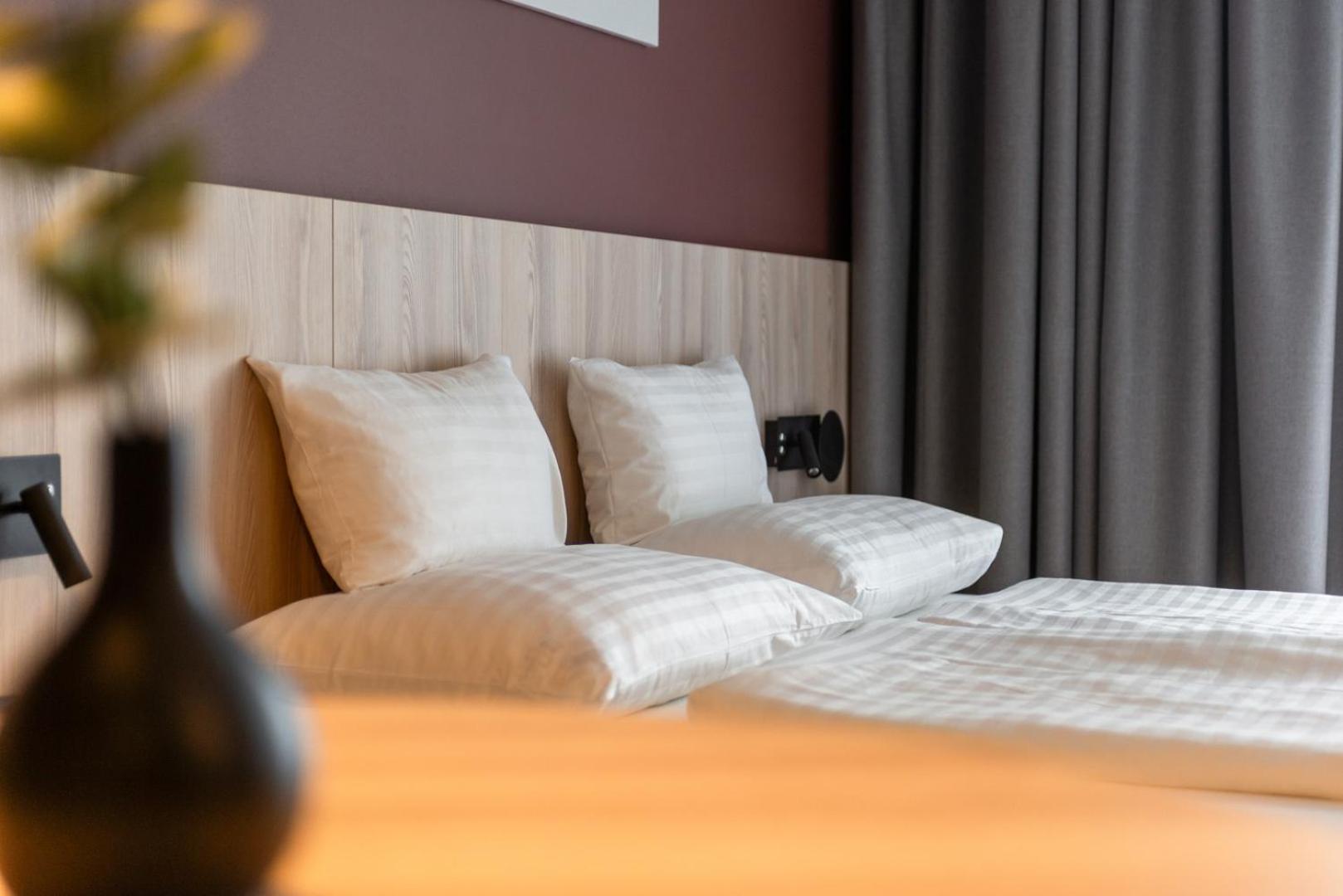 Hotel Novapart Stay Smart Wels Buitenkant foto