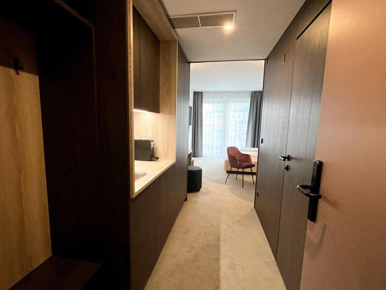 Hotel Novapart Stay Smart Wels Buitenkant foto